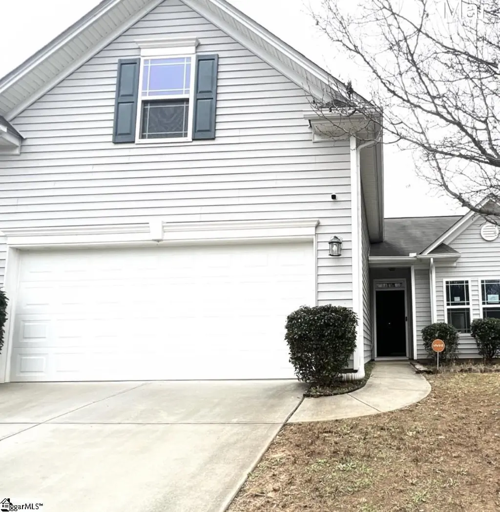 371 Riverdale Rd
