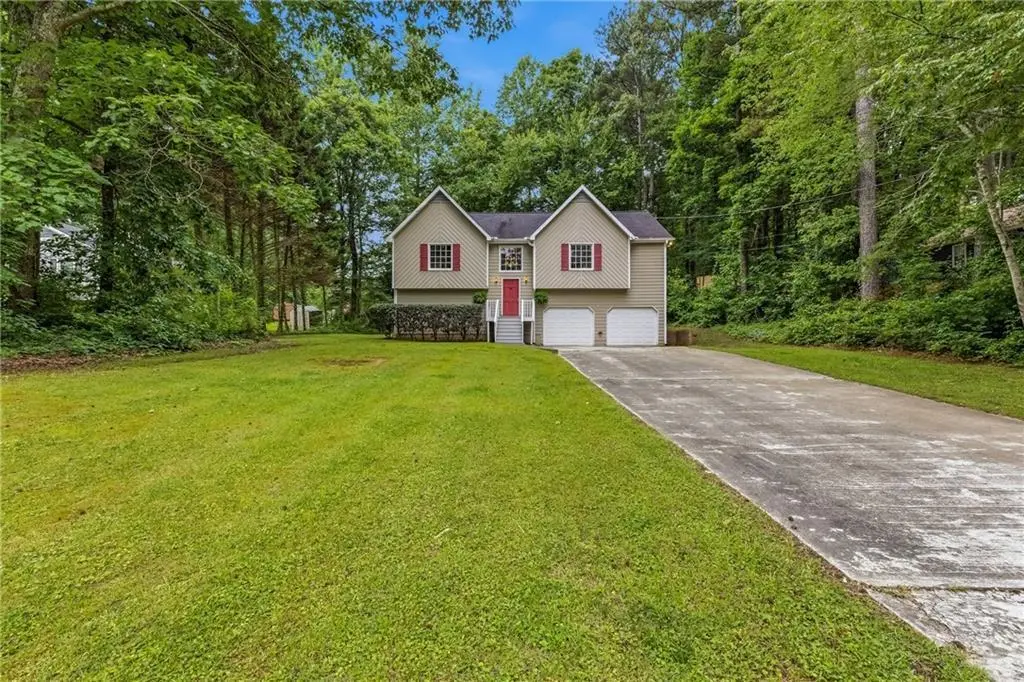 94 Hollis Cir