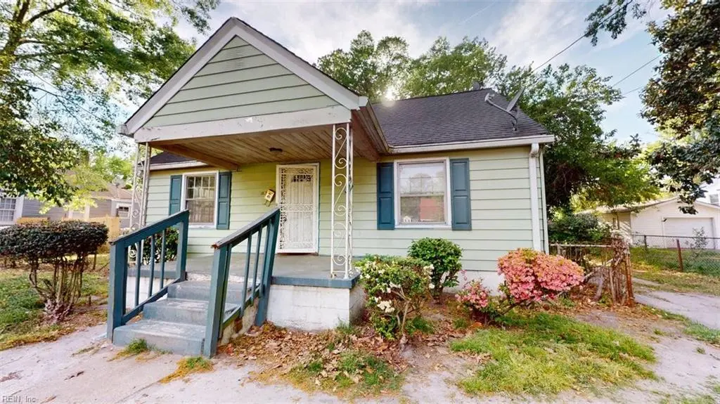 1618 Parker Ave