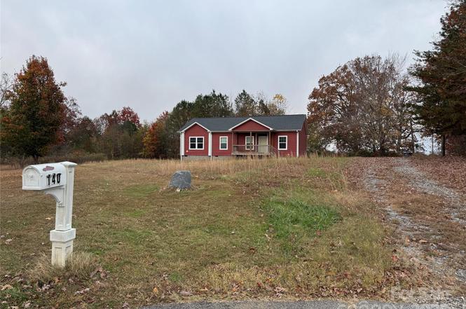 140 Silvermere Dr