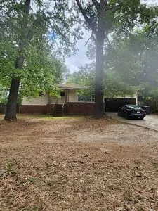 2203 Powderhouse Rd SE