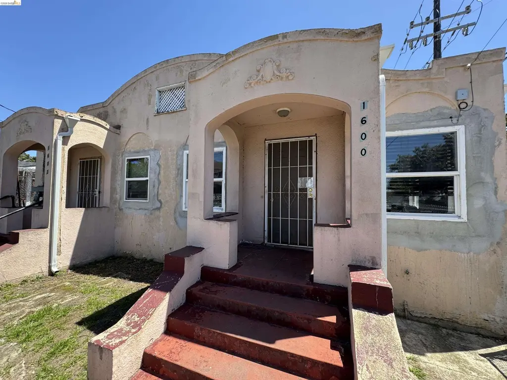 1602 87th Ave