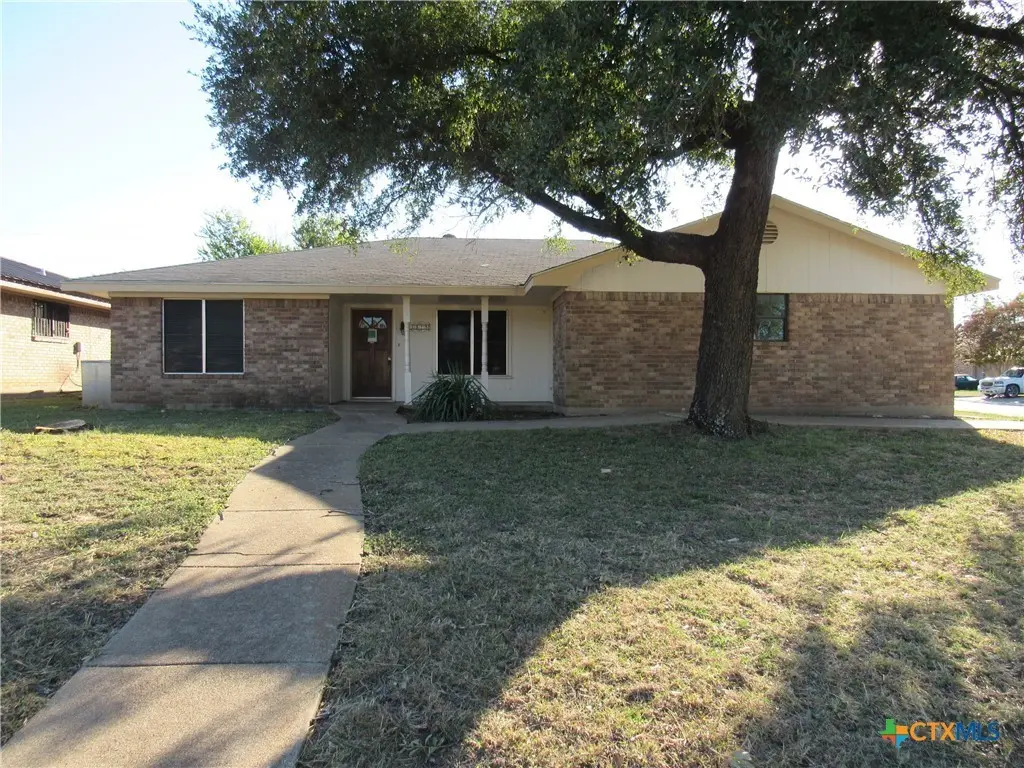 1325 Paseo Del Cobre