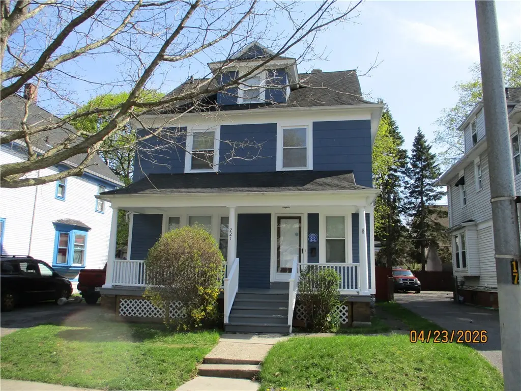 221 Hazelwood