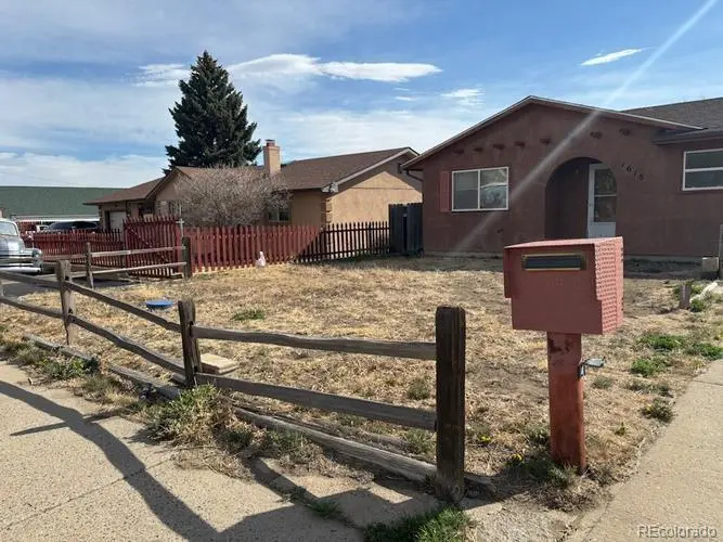1618 Buena Vista St