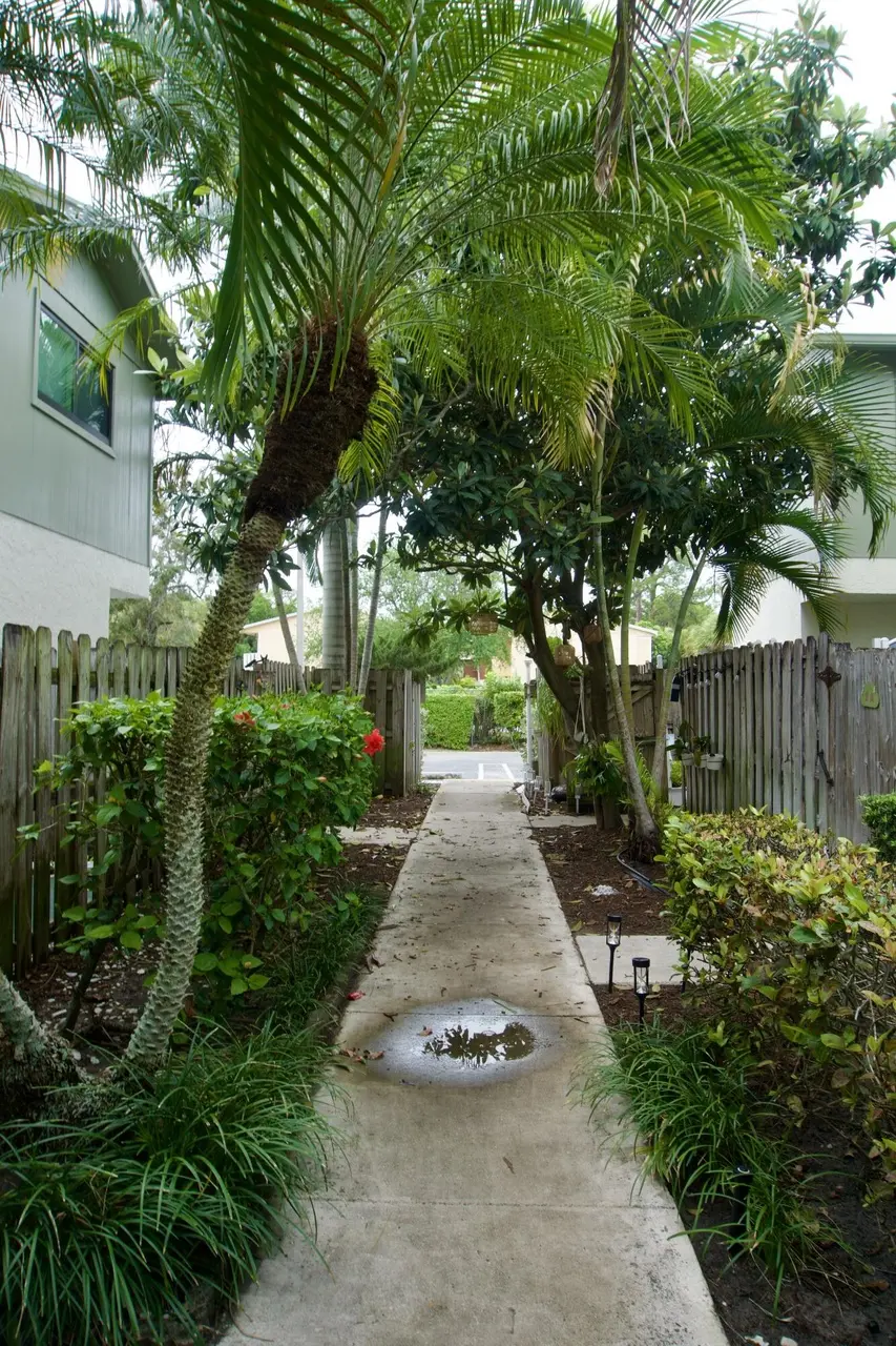 4320 Lilac St Unit 2c