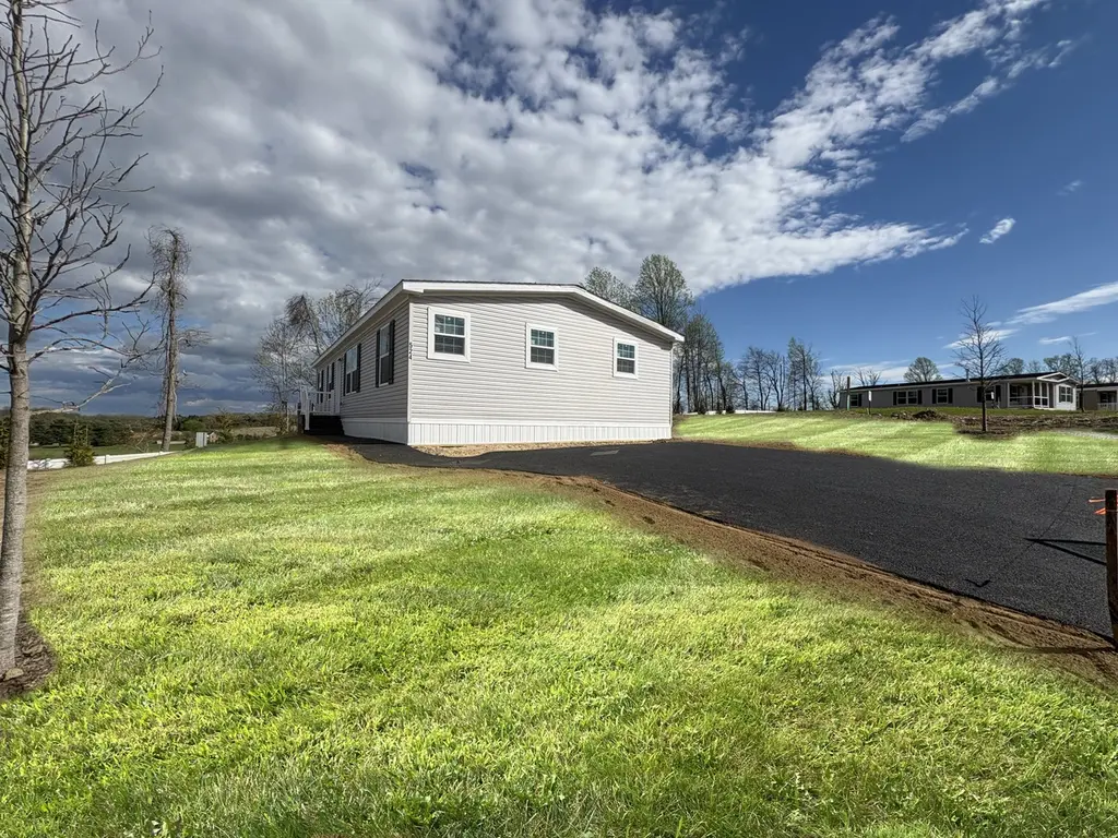 524 Barrington Rd