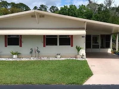 340 Queen Mary Loop