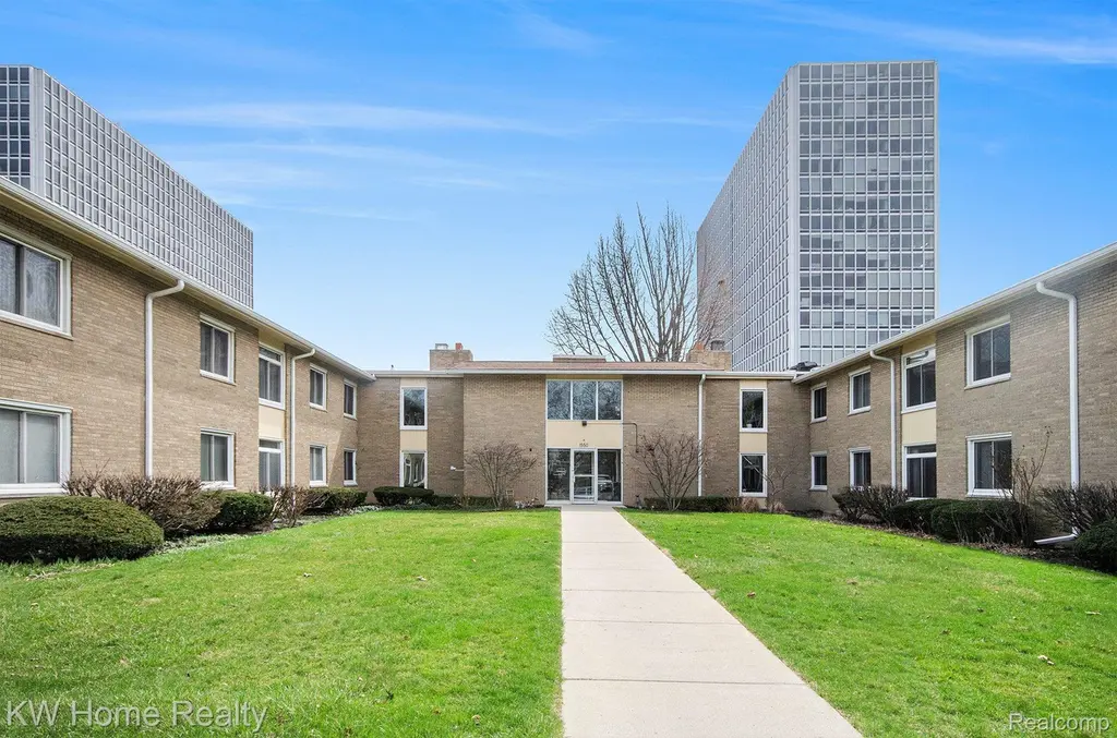 1550 Cherboneau Place Pl #127