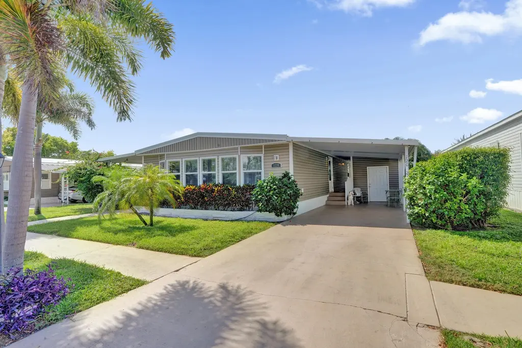 120 NW 53rd Pl