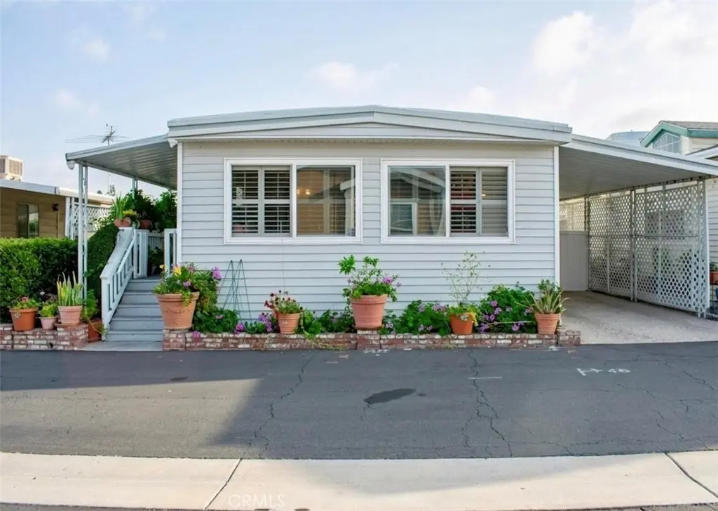 15621 Beach Blvd Spc 127