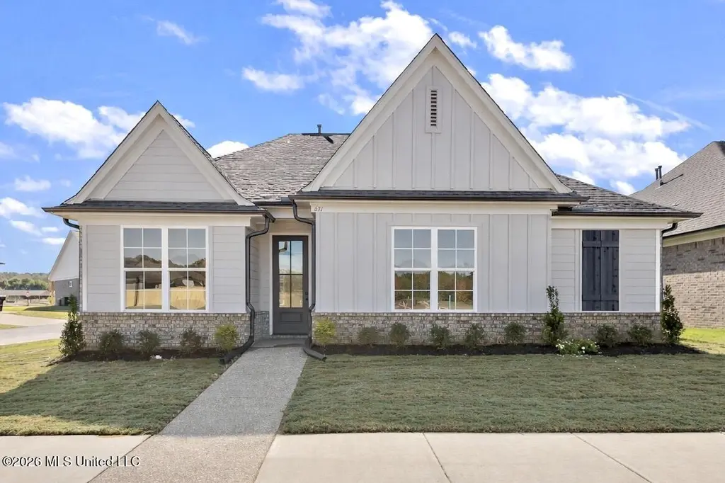 433 Sunflower St