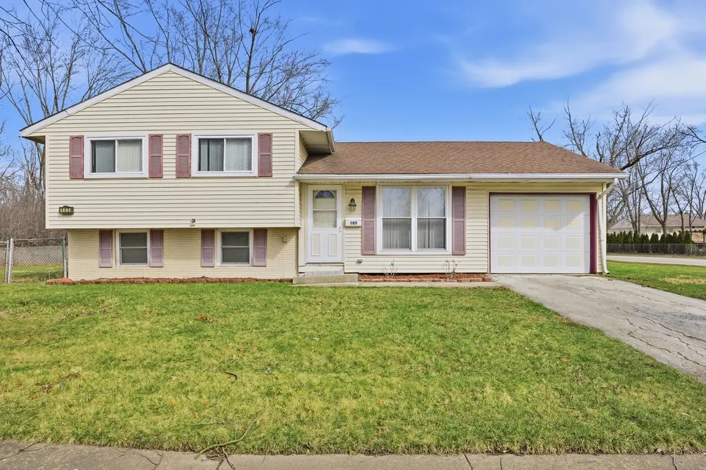 105 E Center St