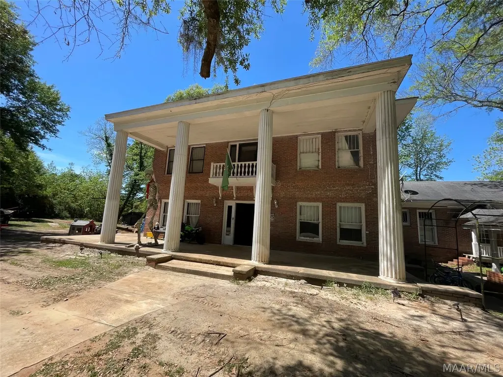 10548 Highway 21 S