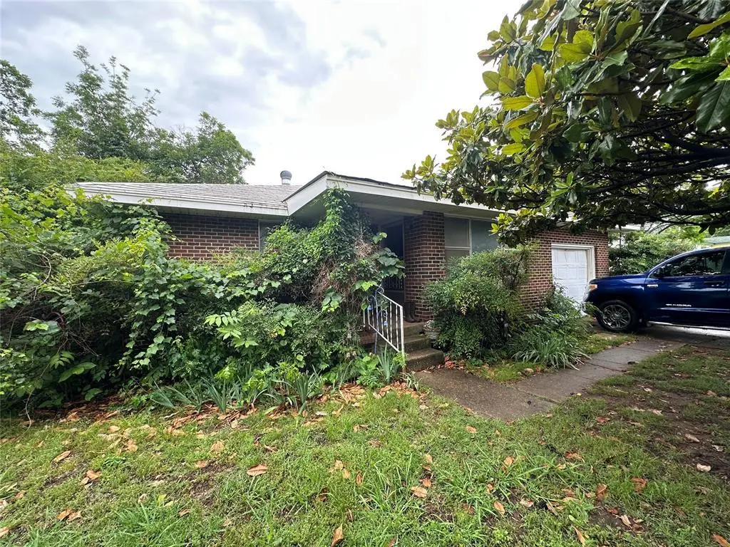430 W Main St