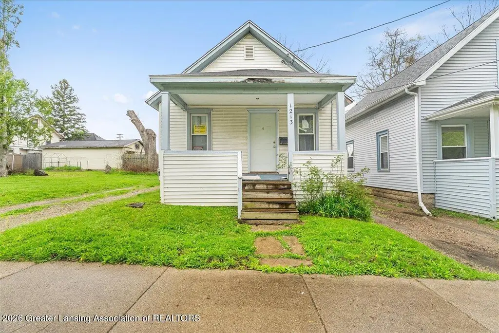 1213 E Kalamazoo St