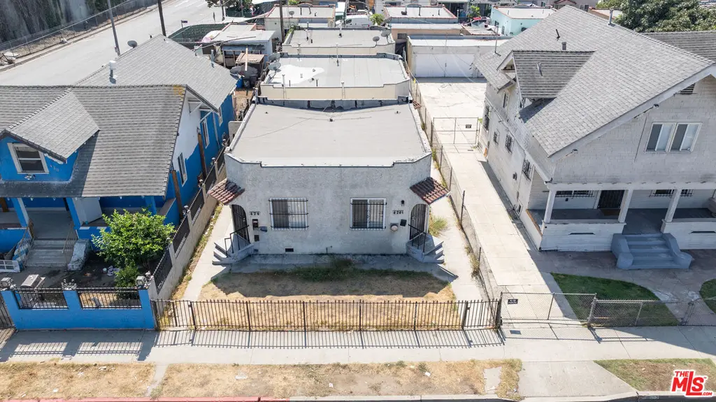 424 W Gage Ave