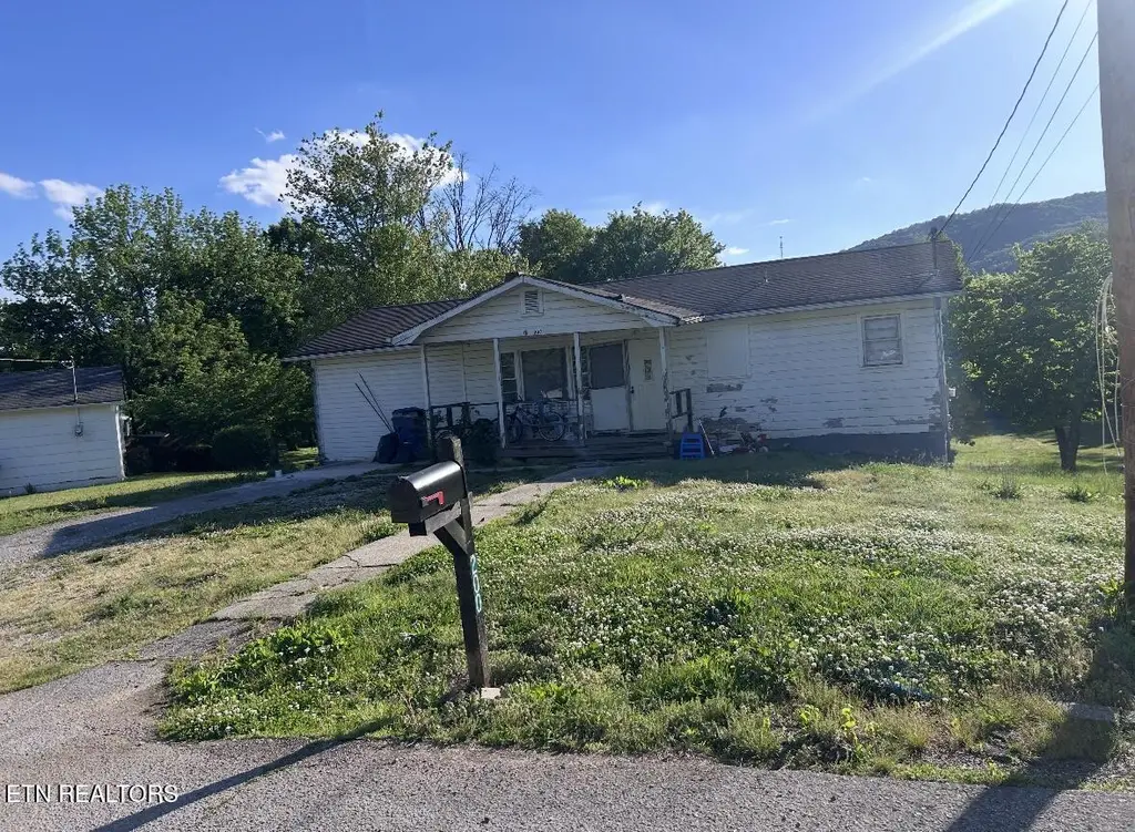 200 Mccarroll Ave