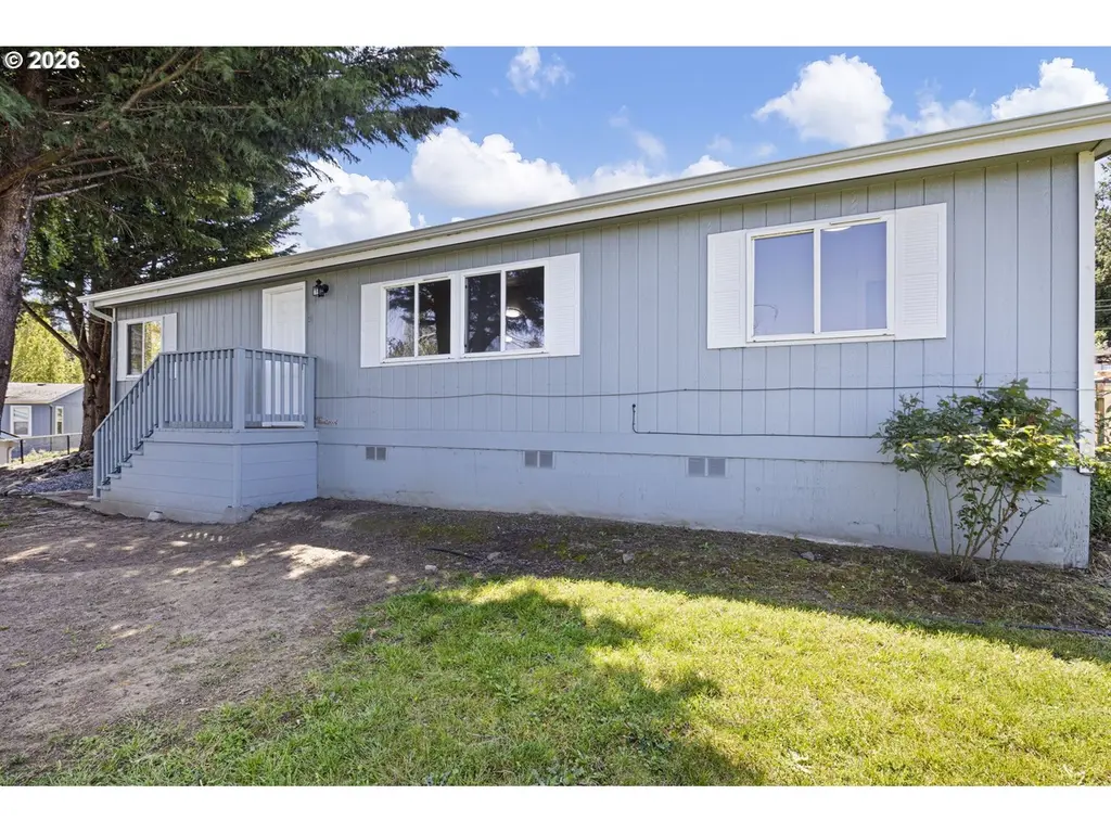 2600 NE 205th Ave #31