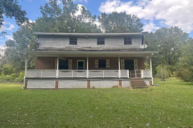 147 Twelve Oaks Trce