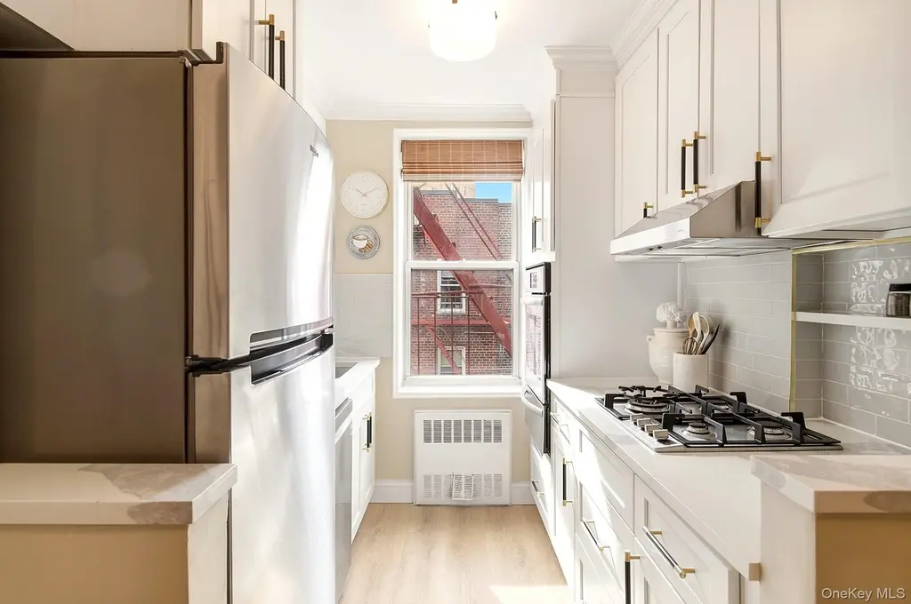 601 Kappock St Unit 6F