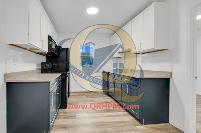 359 Sheffield Apt. Ave E