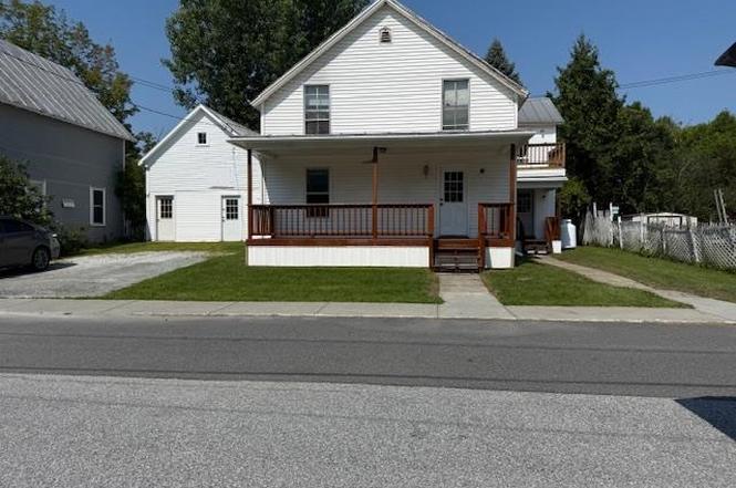 28 Hamilton Pl