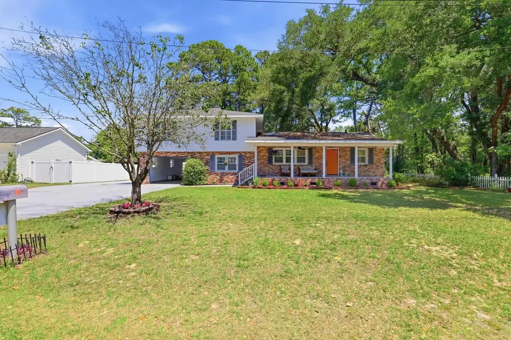408 Rosemary St