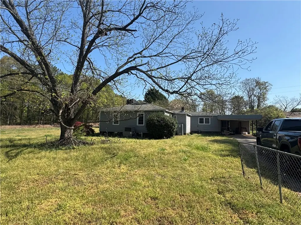 2925 Dobbins Bridge Rd