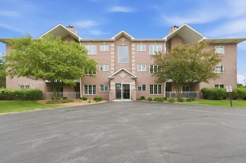 11535 Settlers Pond Way Unit 8-1B