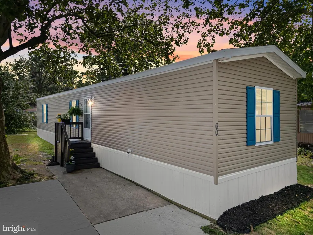60 Sycamore Dr #75