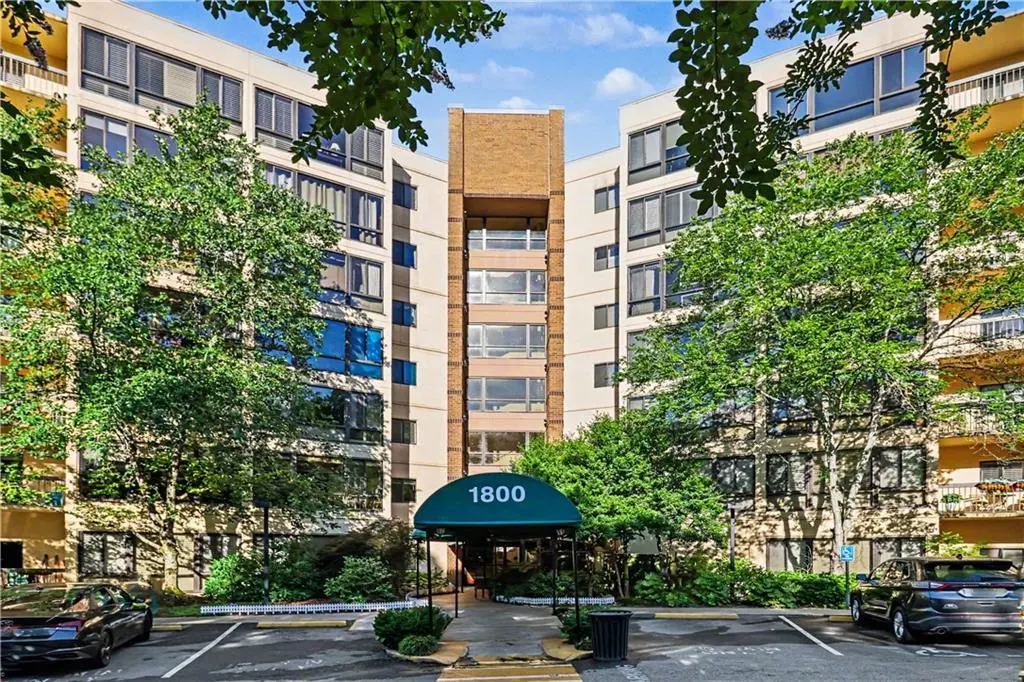 1800 Clairmont Lk #711