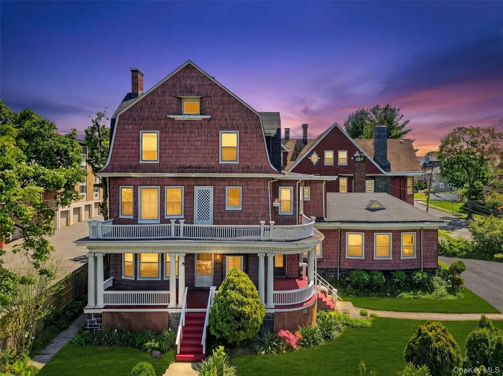 354 Palisade Ave