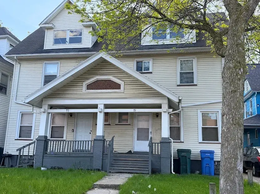77 Pullman Ave