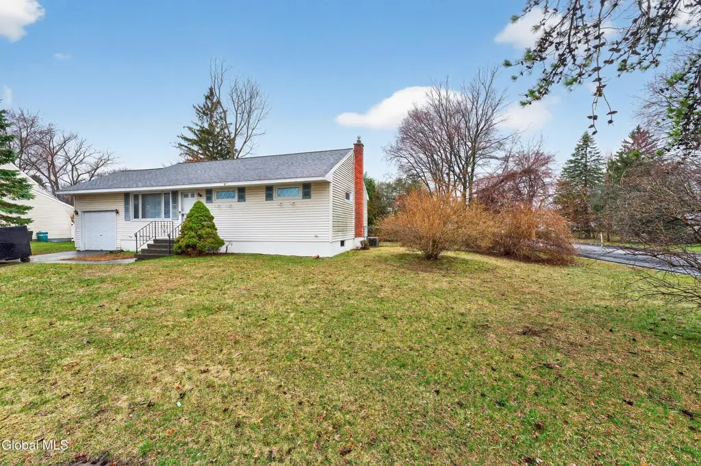 49 Tattersall Ln