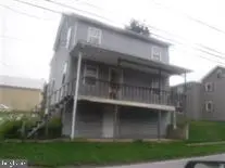 9 Maple St