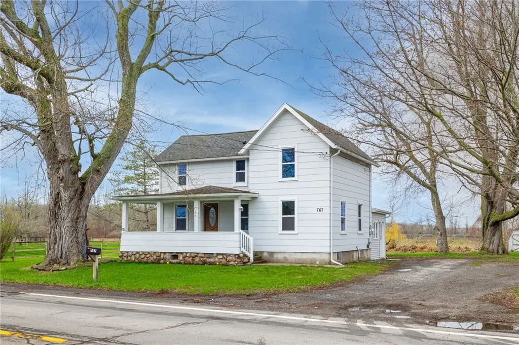 767 Manitou Rd