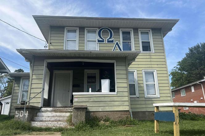 504 W Mill St