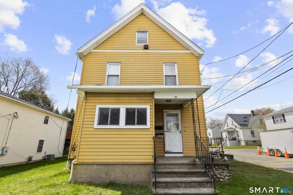 72 New Haven Ave