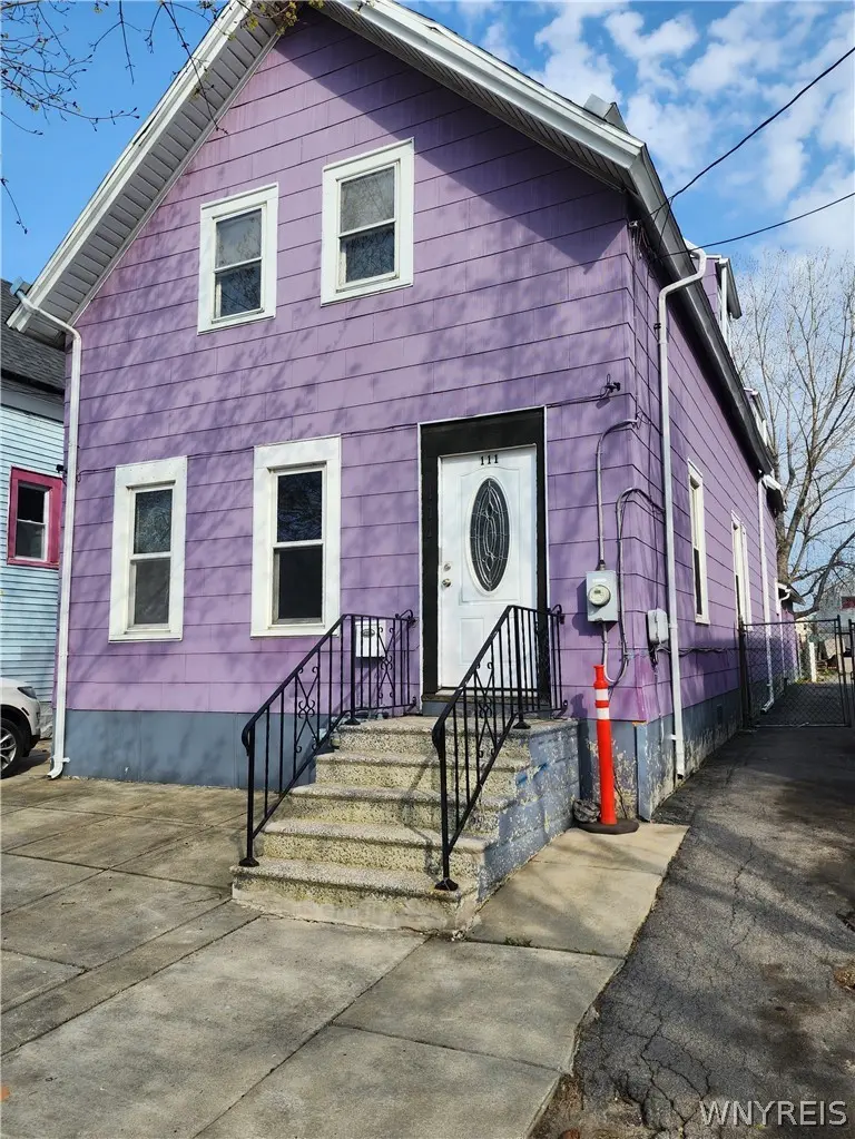 111 Bushnell St