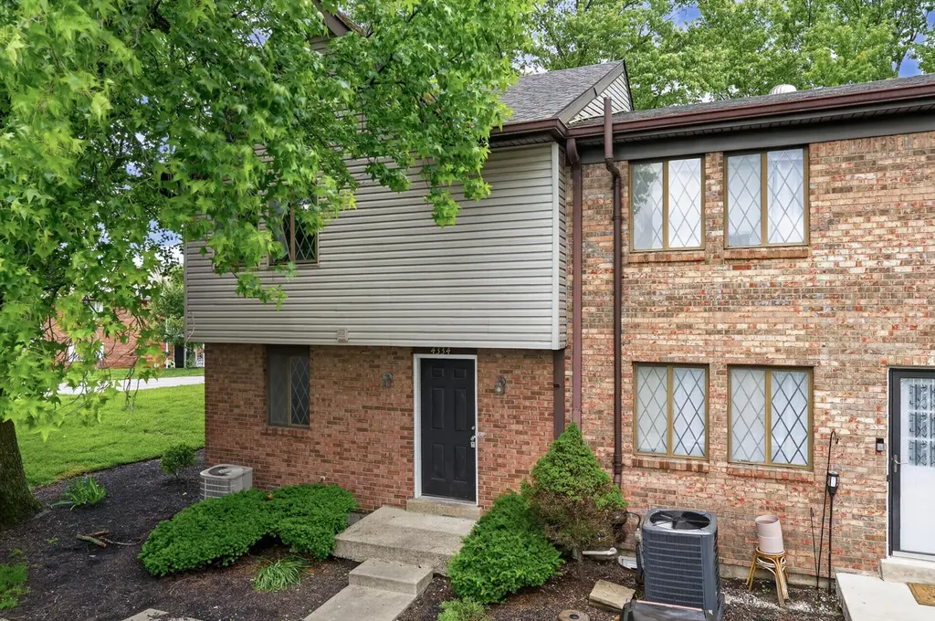 4334 Cobblewood Ct