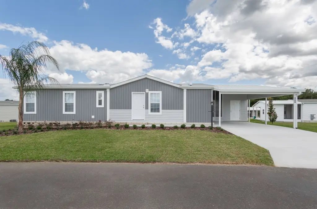 484 Stewart Dr #3001