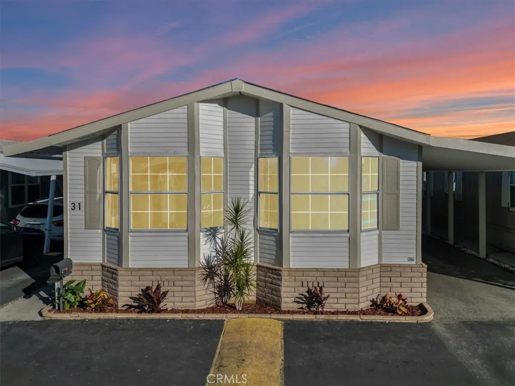 9080 Bloomfield #31