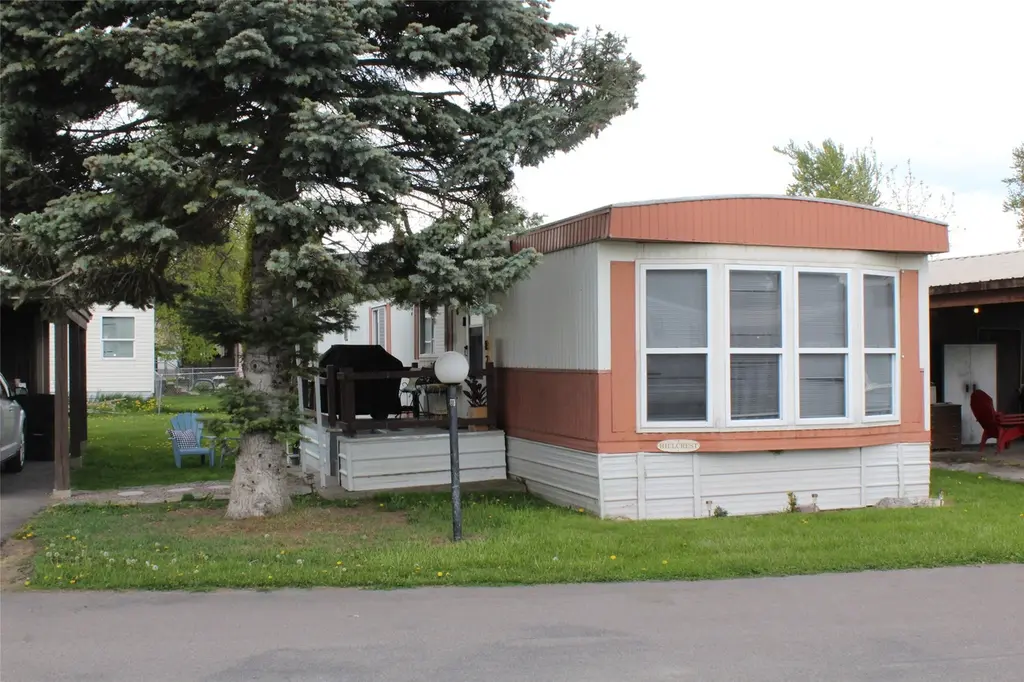 1045 Conrad Dr #82