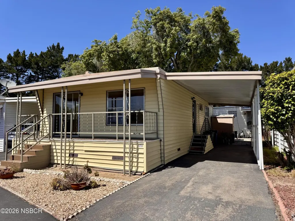 3210 Santa Maria Way #2