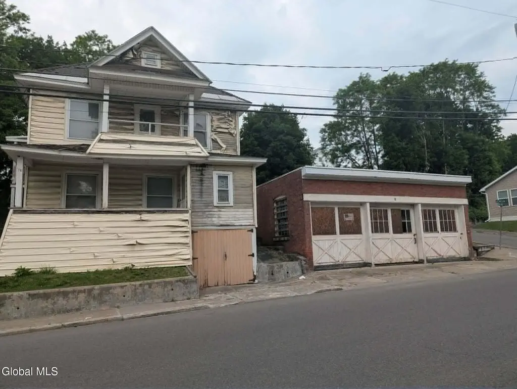 76-78 Brookside Ave