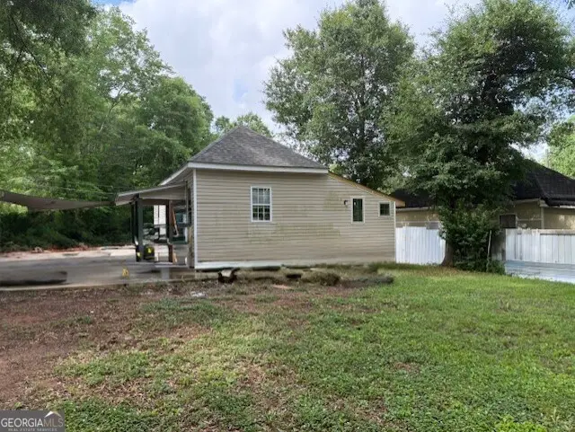 827 Hammock St