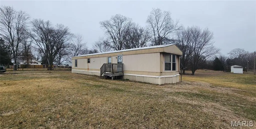 5208 Walsh Rd
