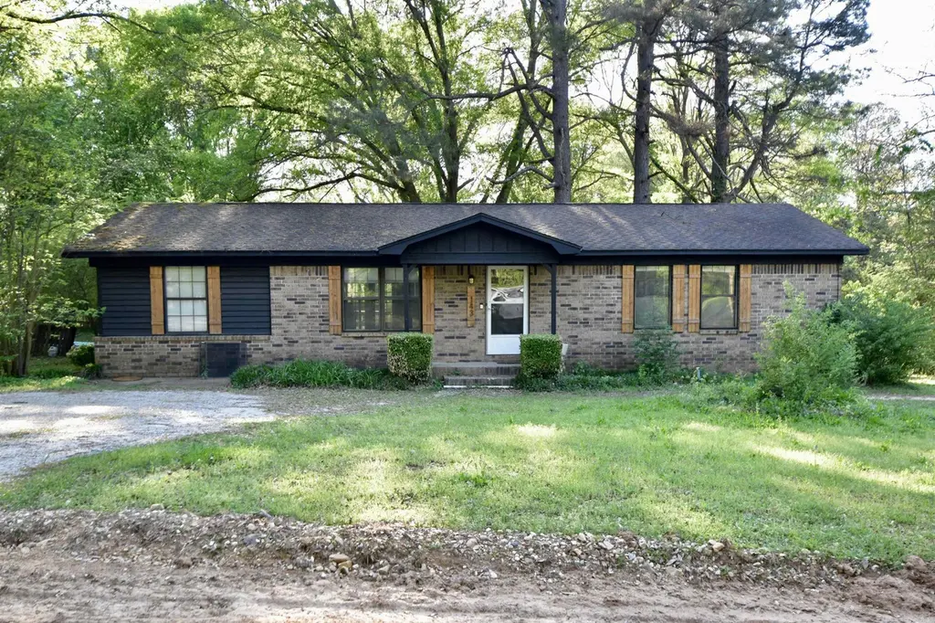 143 Windmill Ln