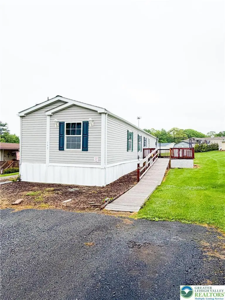 147 Ashley Ln
